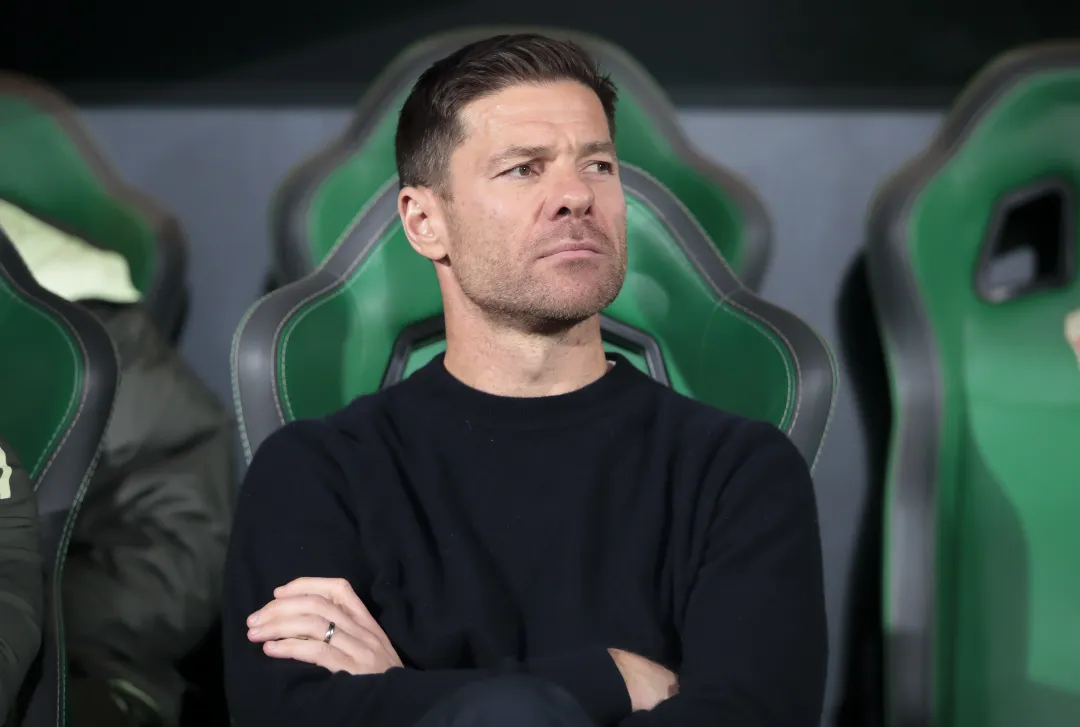 Xabi Alonso ka dy kushte për drejtuesit e Real Madridit, nëse duan të fitojnë trofe këtë sezon