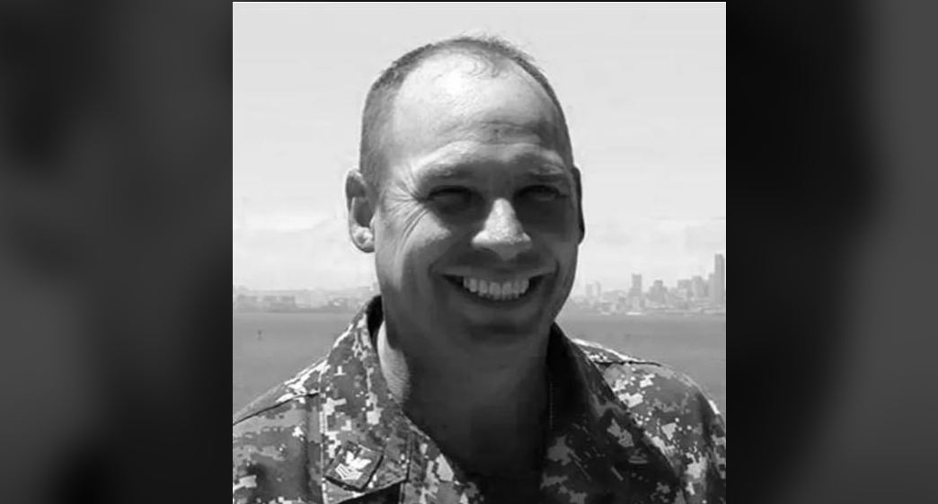 “Xhingis Kani kishte mbi 200 skiftera”, poezi nga Matt Borczon