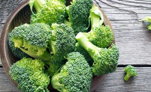 Zbuloni perimen që arrin të zhbëjë dëmet që i shkakton cigarja mushkërive