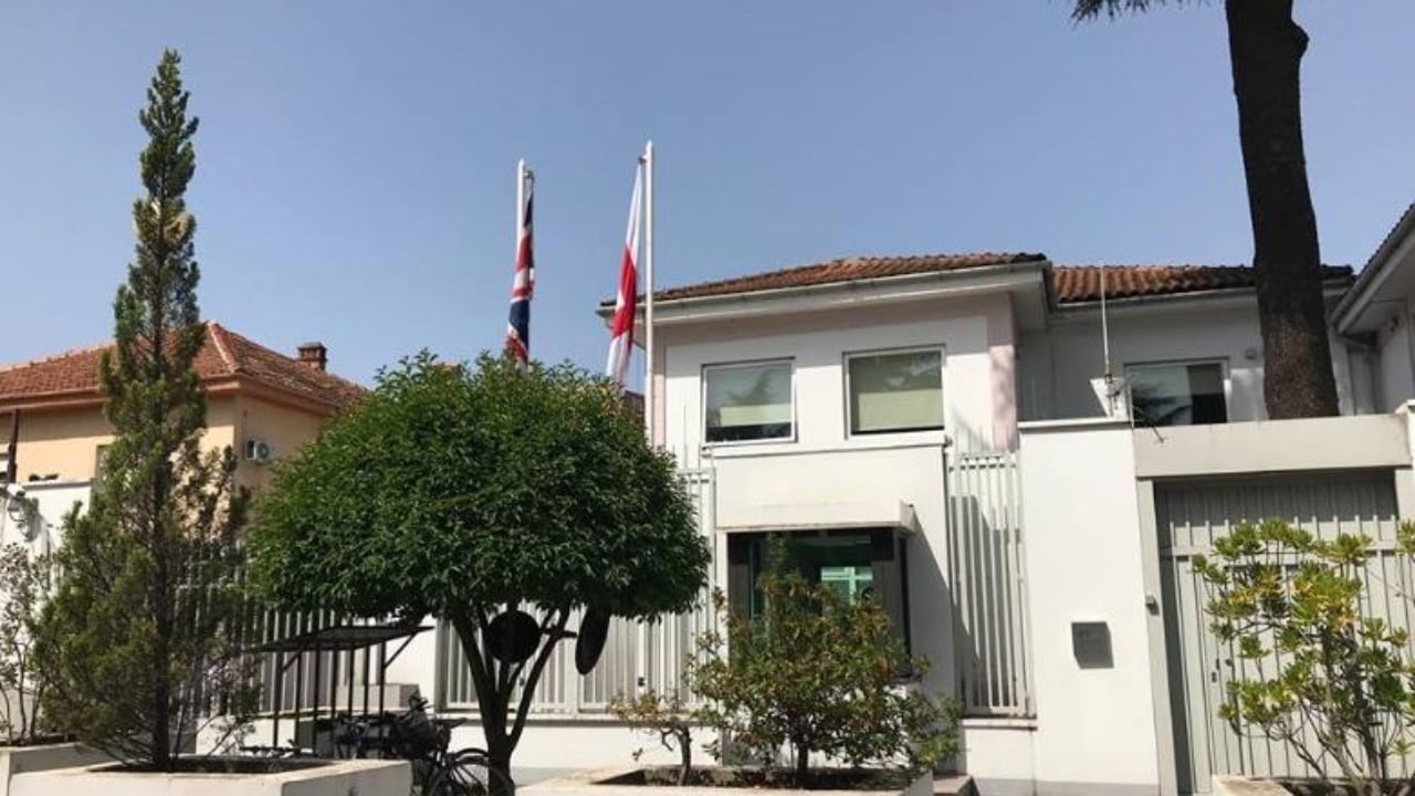 Zgjedhja e drejtuesit të ri të SPAK, ambasada britanike në Tiranë: KLP ta realizojë procesin në mënyrë të lirë dhe të drejtë