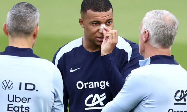 Deschamps flet për gjendjen e Mbappe: Do ta vlerësojmë dita-ditës, mund të luajë ndaj Polonisë