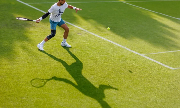 Djokovic në fushë 18 ditë nga operacioni: Në Wimbledon vetëm nëse kam garanci për të fituar