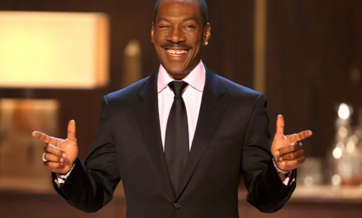 Eddie Murphy i rikthehet rolit që e bëri të famshëm!