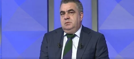 Kredi me interes zero për shtëpi për punonjësit e administratës