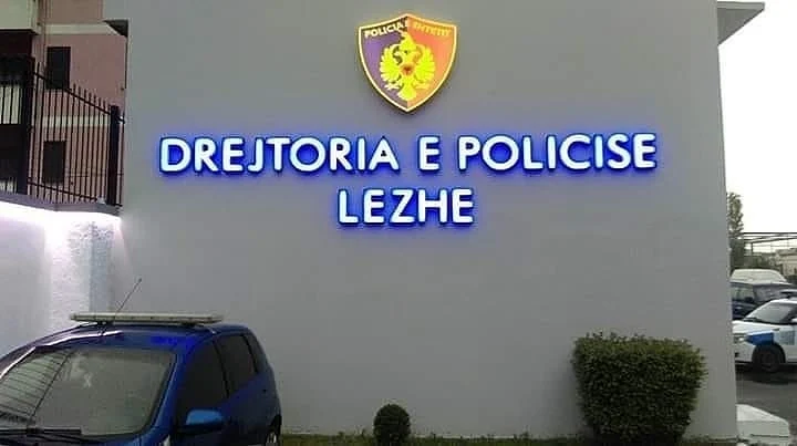 Plagoset me armë zjarri një 15-vjeçar, policia: I mituri gjeti një pistoletë dhe…