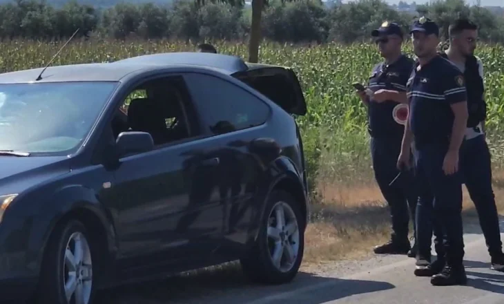 Autorët e masakrës në arrati! Postbollqe të shumta në autostradën Levan-Tepelenë