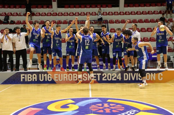 BASKET U-16 DJEM/ Kosova kampione, Shqipëria kënaqet me argjend në Europian