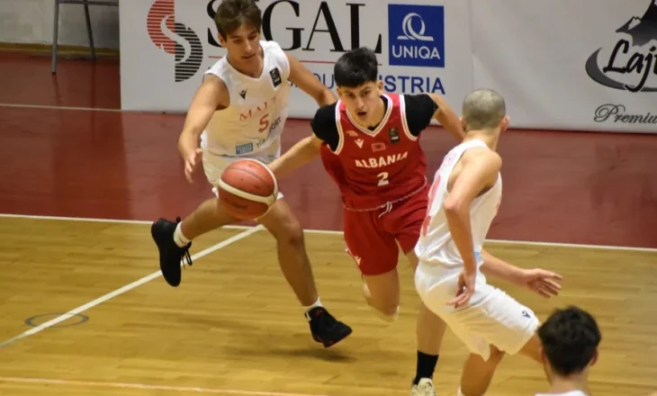 Dy podiume për kombëtaret U-16 të basketbollit në Divizionin C të Kampionatit Europian