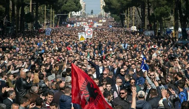 Flamur Noka: Me 11 korrik do të shkundim kryeministrin me protestën tonë kombëtare