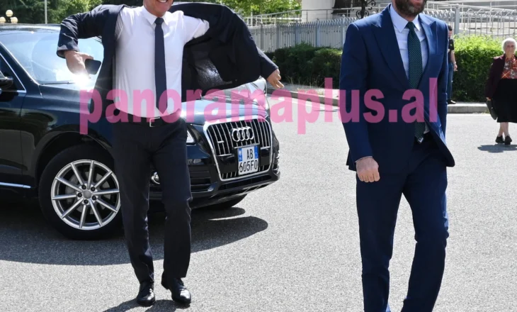 Foto nga paparazzi/ Bardhi dhe deputeti i çamëve drejt seancës ‘të bashkuar”?