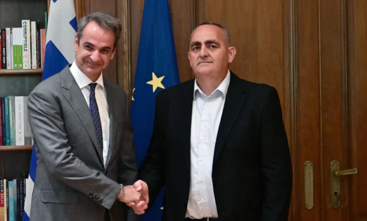 FOTOLAJM/ Mori 5 ditë leje për t’u betuar si eurodeputet, Fredi Beleri takohet në Athinë me kryeministrin Kyriakos Mitsotakis