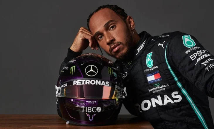 I “tradhtoi” për Ferrarin, mediat angleze: Mercedes po saboton Lewis Hamilton