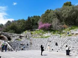 Ndërron jetë turistja brenda parkut të Butrintit, çfarë dyshohet