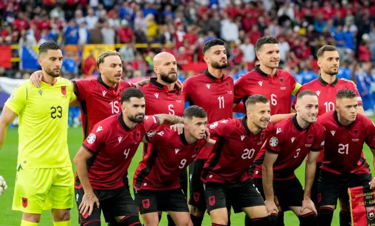 Sulmuesi shqiptar nis pushimet pas eliminimit të kuqezinjve nga “EURO 2024”, publikon foton romantike krah vajzës që i ka rrëmbyer zemrën