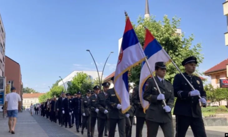 Ushtria serbe marshon nëpër Prijedor pa lejen e Presidencës së Bosnjës