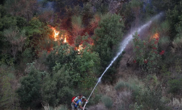 43 fires put out in the last 24 hours in Albania, fire engines and aerial vehicles continue to fight the flames in other areas