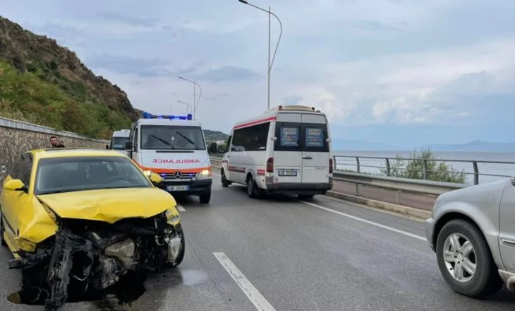 Aksident në aksin Pogradec-Qafë Thanë, shkak dyshohet hedhja e vajit në rrugë