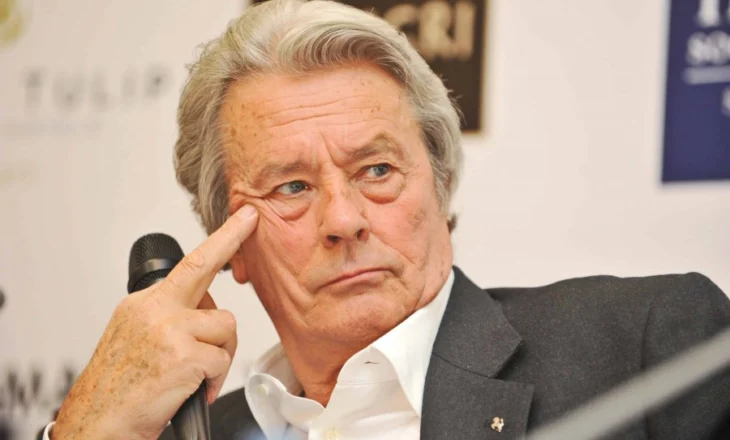 Ndahet nga jeta aktori francez me famë botërore, Alain Delon