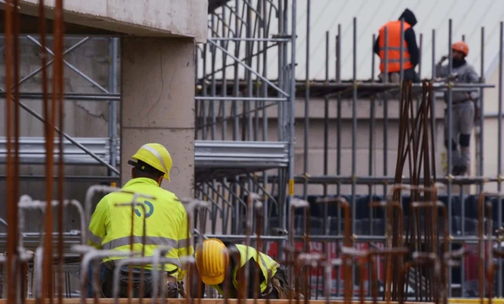 Punëtori shqiptar bie nga skela 7 m e lartë në Romë, përfundon në spital në gjendje kritike