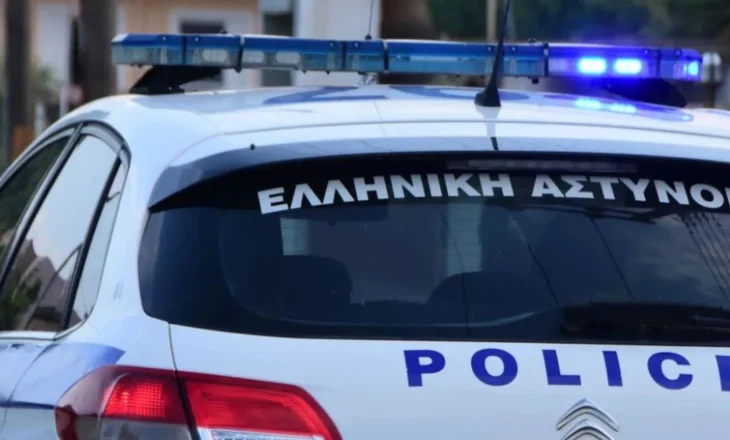 Shqiptari drejtonte grupin e kokainës nga burgu, arrestohen dy bashkëpunëtorët e tij në Greqi