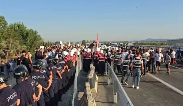 Pas protestave për aksin Thumanë-Kashar, Balluku u premton banorëve se do të kenë hyrje dhe dalje