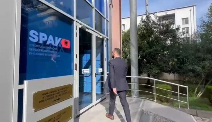 Edhe deputeti i PS, Jurgis Çyrbja paraqitet në SPAK