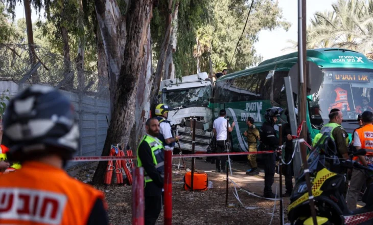 Izrael/ Të paktën 50 raportohen të plagosur në një incident në stacionin e autobusit