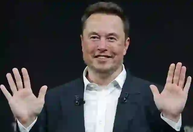 Pasuria e Elon Musk arrin nivele rekord pas rritjes së aksioneve të Tesla-s