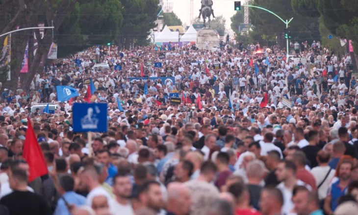 Rreth 1200 efektivë në terren për mbarëvajtjen e protestës së opozitës, policia publikon planin e masave: Ja rrugët që do bllokohen! Distancohuni nga aktet e dhunës