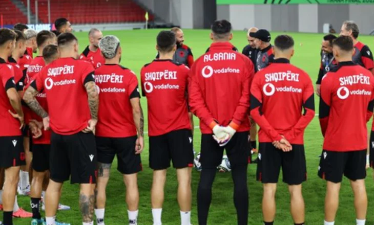 Shqipëria “inferiore” përballë Çekisë, mungesat e kuqezinjve ndikojnë në treg