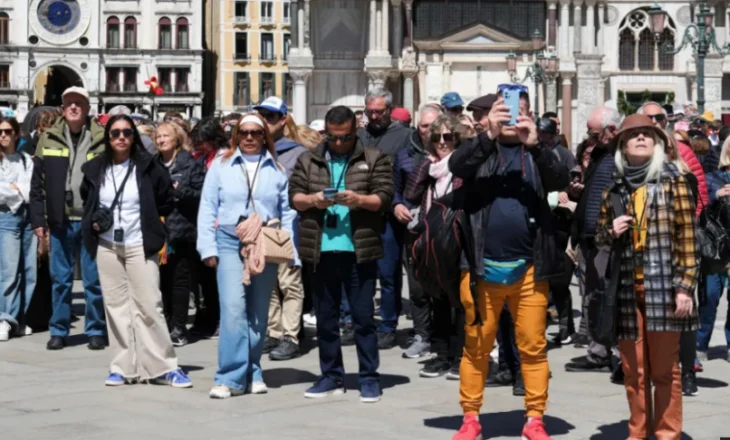 Venecia zgjat tarifën e hyrjes turistike deri në vitin 2025