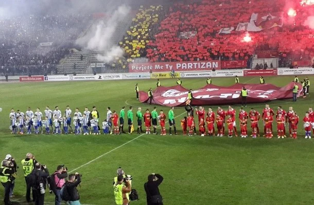 Derbi Tirana-Partizani, policia tregon masat: Shoqërim të dy tifo-grupeve në stadium