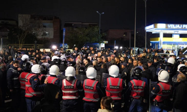 EMRI/ U arrestua gjatë Mosbindjes Civile së opozitës, Gjykata e Tiranës liron protestuesin