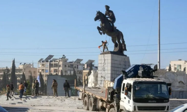 Gusht shteti në Siri? Rebelët marrin nën kontroll pjesën më të madhe të qytetit të Aleppos