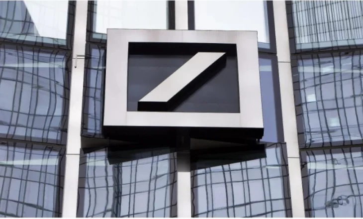 Në përpjekje për të ulur kostot, Deutsche Bank shkarkon më shumë se 100 bankierë