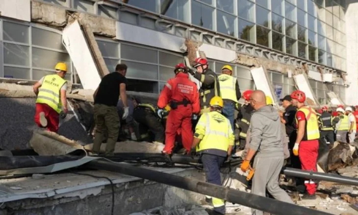 Serbia nis hetime pas shembjes së strehës në Novi Sad që la 14 të vdekur