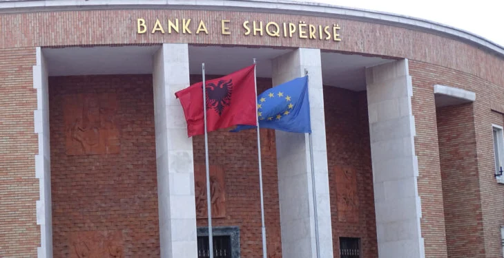 Banka e Shqipërisë mban të pandryshuar normën bazë të interesit për lekun