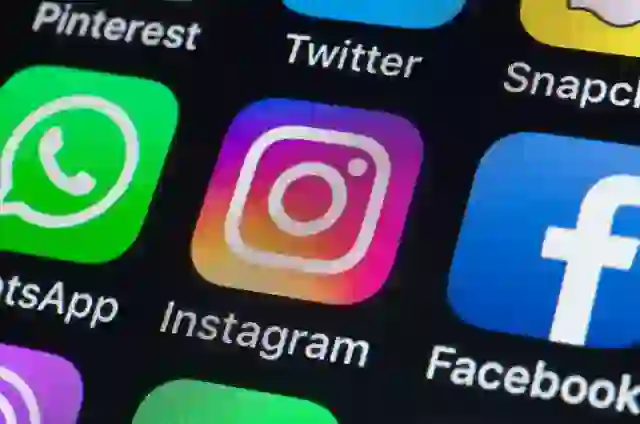 Bien rrjetet “Meta”, probleme me Facebook, Instagram dhe WhatsApp