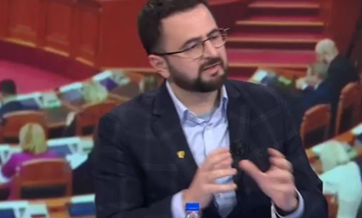 “Janë 300 mijë qytetarë që do zgjedhin partitë e reja”- Endri Shabani: Ka disa votues që nuk duan t’ia shikojnë bojën as Berishës dhe as Ramës