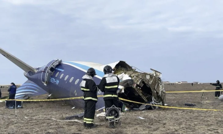 Rrëzimi i avionit në Kazakistan, ja sms-të dramatike të pilotit me kullën