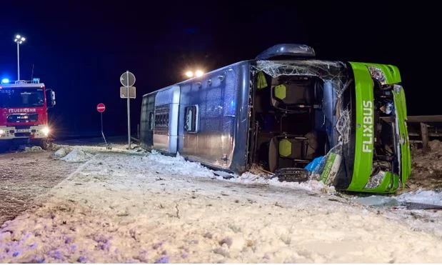 Aksidentohet autobusi në Gjermani, bilanci, 2 të vdekur dhe 4 në gjëndje kritike