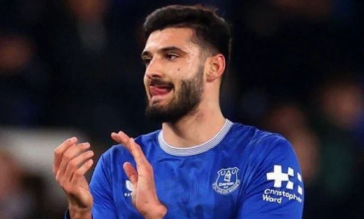 Shansi i artë për ta nisur vitin 2025 me gol, trajneri i Evertonit vendos për Armando Brojën