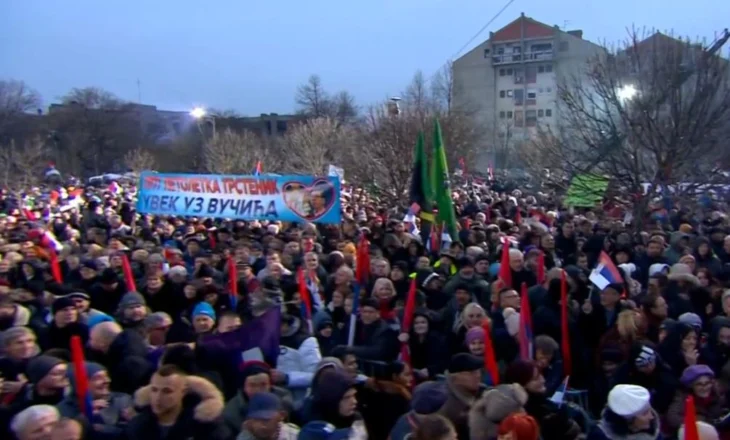 Protestat e studentëve pushtojnë Serbinë: Për një të nesërme më të mirë