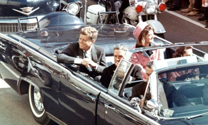 Ç’thonë dosjet e klasifikuara me informacione për vrasjen e John F. Kennedy? Brenda ‘sekreteve’ të publikuara nga Trump