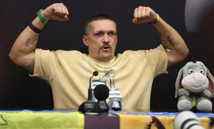 Dy muaj pasi u shpall kampion i padiskutueshëm, Usyk rrezikon të dorëzojë një tjetër titull