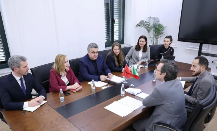 Gonxhja pret ambasadorin e ri të Italisë, diskutohet çelja e një qendre shqiptare të kulturës