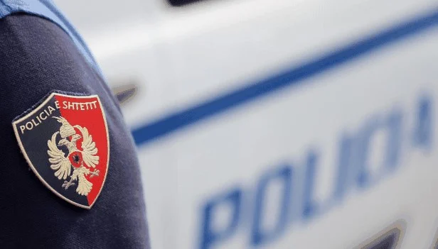 Në kërkim nga Interpoli i Shkupit, arrestohet nga policia kufitare 50-vjeçari, do të ekstradohet në Maqedoninë e Veriut! Ja për çfarë akuzohet