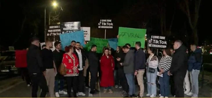 Protesta e opozitës, kreu i FRPD: Mbyllja e TikTok s’do të jetë për sigurinë në shkolla, por për sigurinë elektorale të Edi Ramës! Ftoj rininë shqiptare të mësojë nga ajo e Serbisë