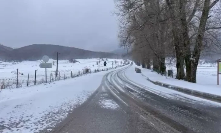 Rikthehen reshjet e dëborës, si paraqitet situata në qarkun e Elbasanit