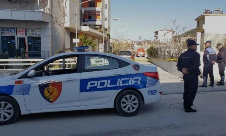 Sherr mes adoleshentëve! 17-vjeçari plagos me thikë bashkëmoshatarin, arrestohet në Kamëz